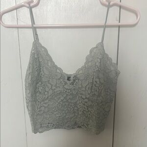 Express Lace Crop Top - Light Gray